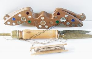 Détail Ailes Battantes et Pied