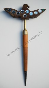 Miroir tête en forme d'oiseau 1895